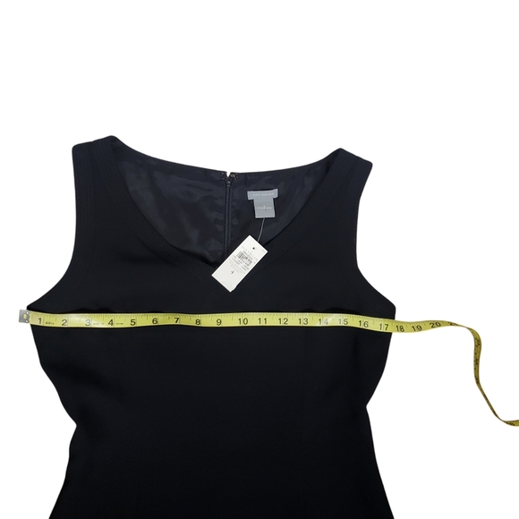 NEW Ann Taylor Sleeveless Little Black Dress Sz 4 LBD V-neck Back Ruffle Career - Picture 13 of 15